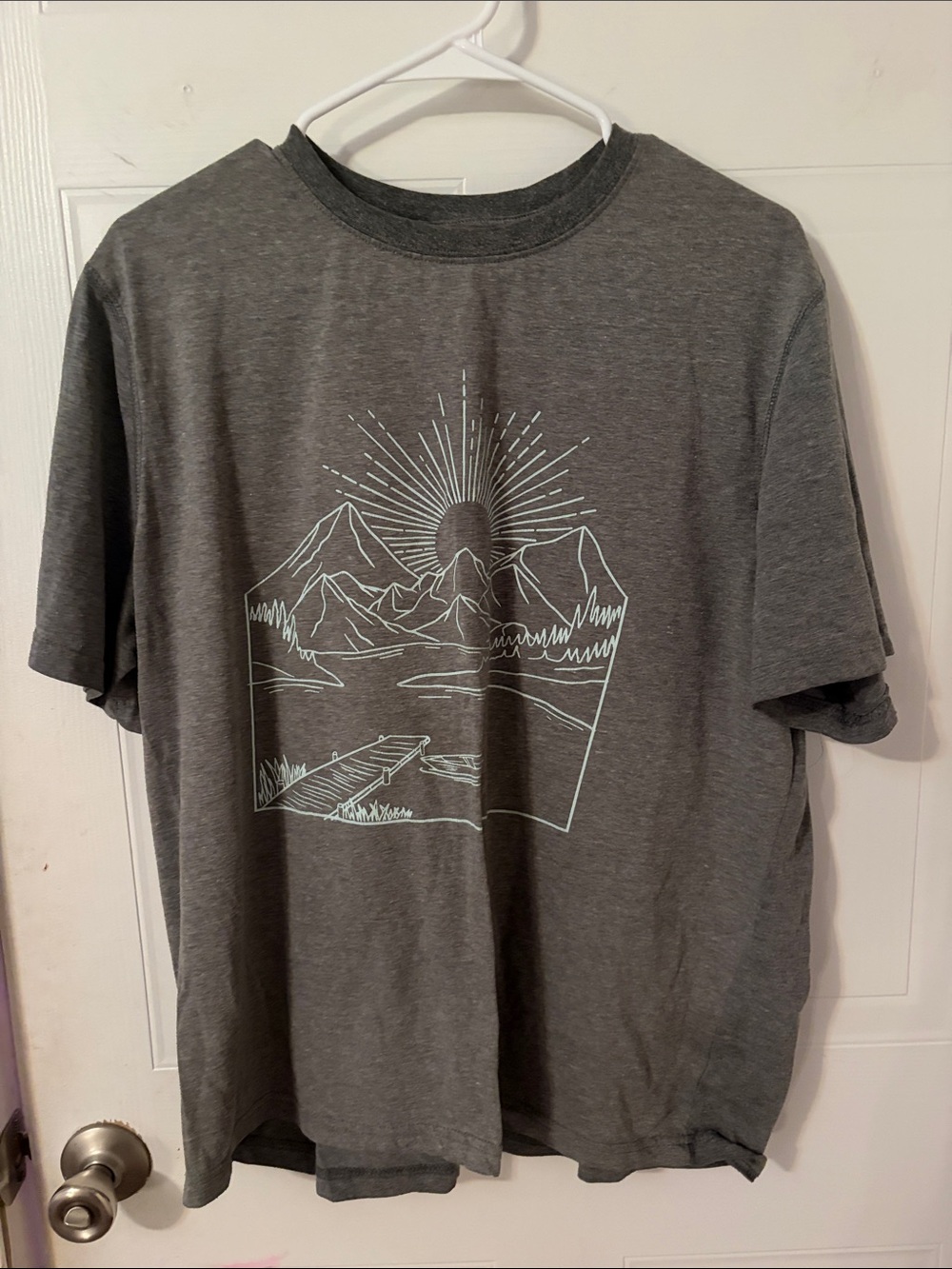 Women's Gray Graphic Tee with Mountain Sunrise Design